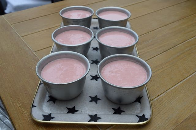 Strawberry-buttermilk-panna-cotta-recipe-lucyloves-foodblog