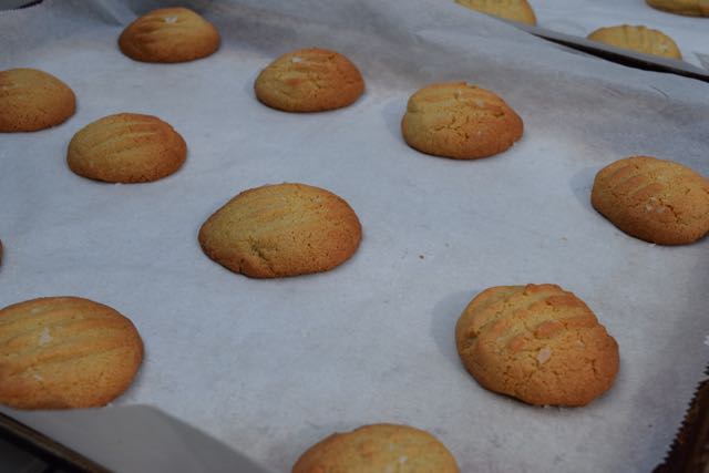 Sea-salt-Peanut-butter-biscuits-recipe-lucyloves-foodblog