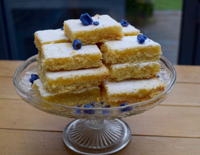 Lemon-bars-recipe-lucyloves-foodblog