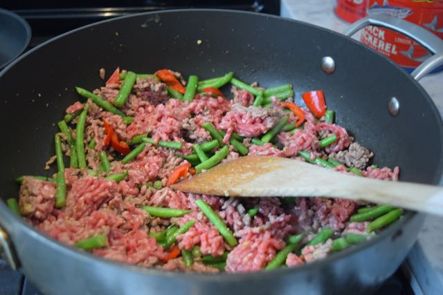 Quick-Thai-beef-basil-recipe-lucyloves-foodblog