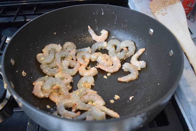 Garlic-prawns-peas-recipe-lucyloves-foodblog