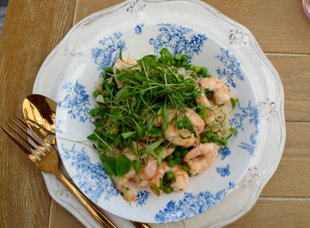 Garlic-prawns-peas-recipe-lucyloves-foodblog