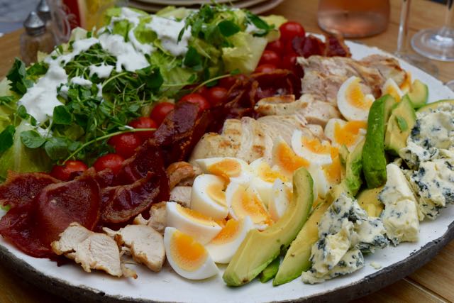 Cobb-salad-blue-cheese-dressing-lucyloves-foodblog