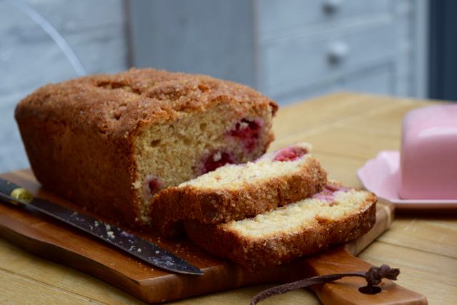 Raspberry-breakfast-loaf-recipe-lucyloves-foodblog