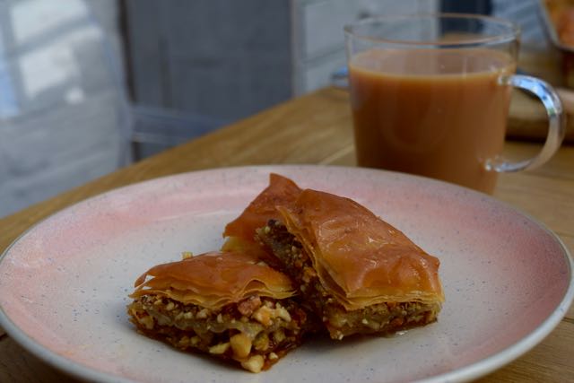 Baklava-recipe-lucyloves-foodblog