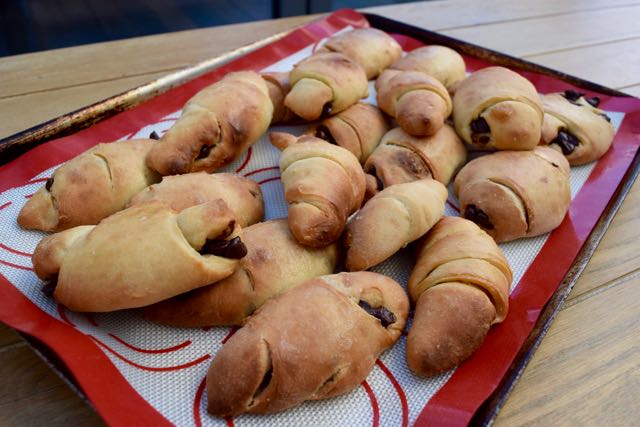 Chocolate-chip-rolls-recipe-lucyloves-foodblog