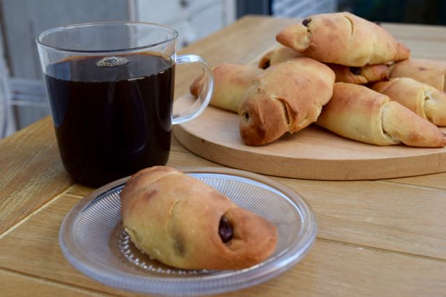 Chocolate-chip-rolls-recipe-lucyloves-foodblog