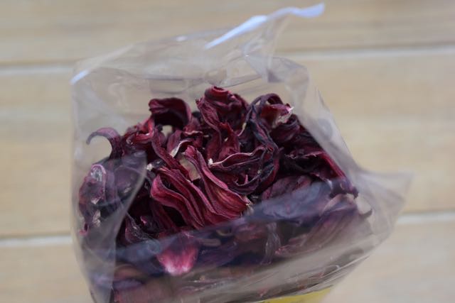 Hibiscus-flower-syrup-recipe-lucyloves-foodblog