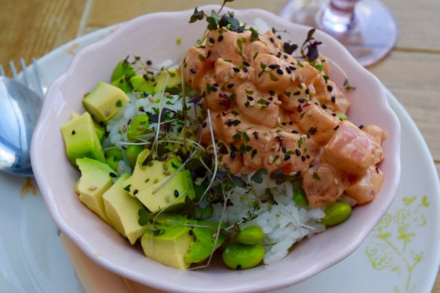 Poke-salmon-rice-bowl-recipe-lucyloves-foodblog