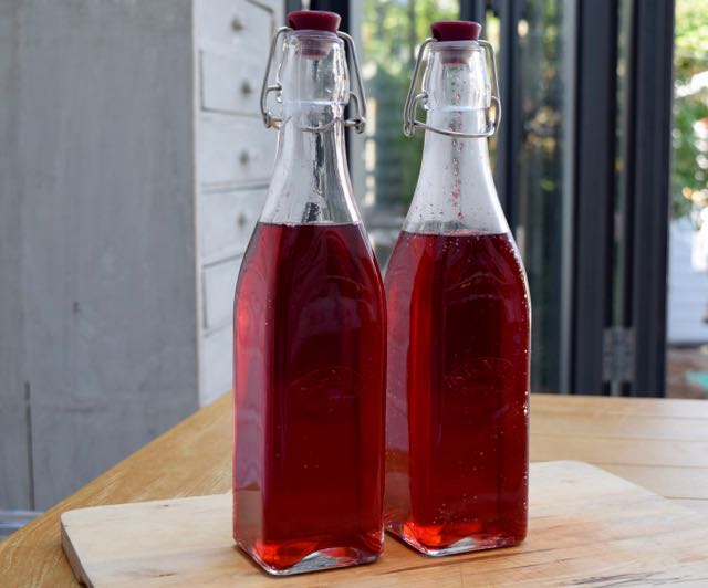 Hibiscus-syrup-recipe-lucyloves-foodblog