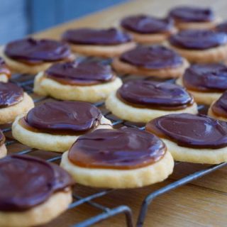 Chocolate-Caramel-Twix-style-biscuits-recipe-lucyloves-foodblog