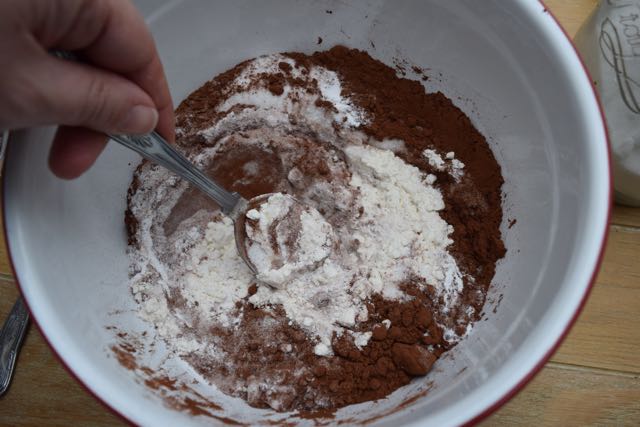 Slow-cooker-chocolate-fudge-pudding-recipe-lucyloves-foodblog