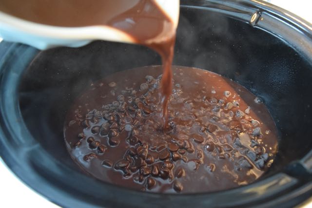 Slow-cooker-chocolate-fudge-pudding-recipe-lucyloves-foodblog