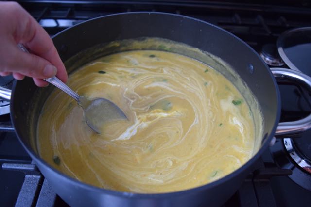 Mulligatawny-soup-recipe-lucyloves-foodblog