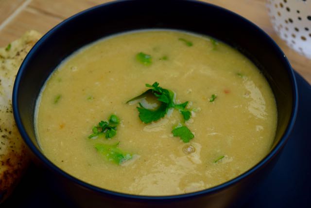 Mulligatawny-soup-recipe-lucyloves-foodblog