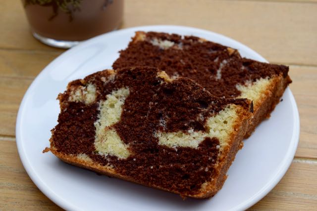 Chocolate-orange-marble-cake-recipe-lucyloves-foodblog