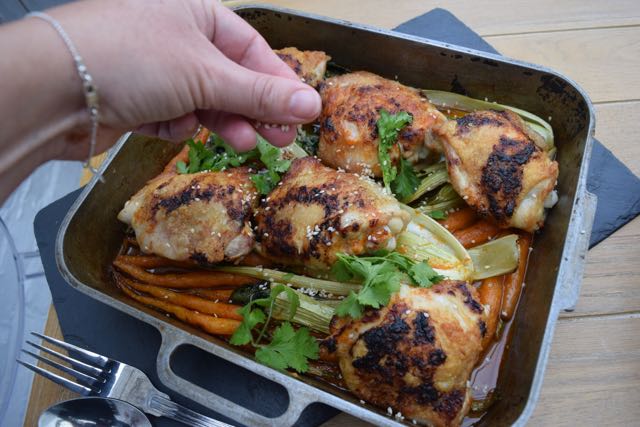 Chicken-roasted-carrots-sesame-recipe-lucyloves-foodblog