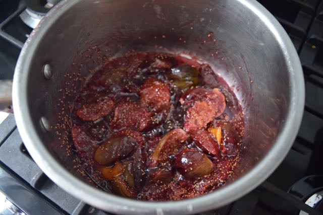 Easy-fig-jam-recipe-lucyloves-foodblog