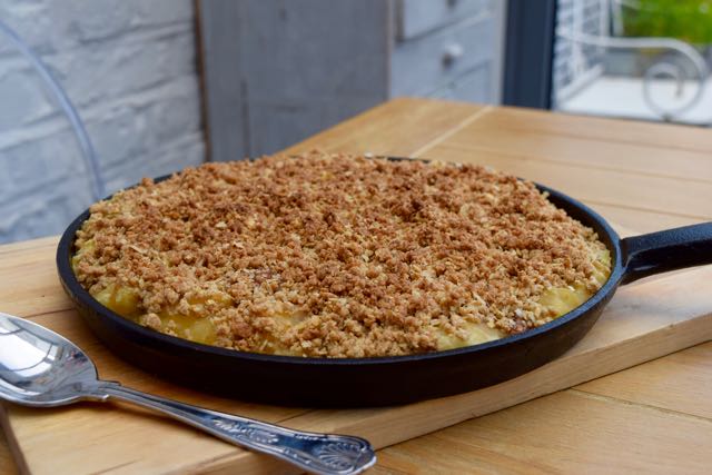 Grilled-caramel-apple-crumble-recipe-lucyloves-foodblog