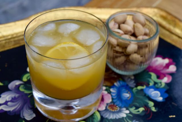 Pineapple-whisky-sour-recipe-lucyloves-foodblog