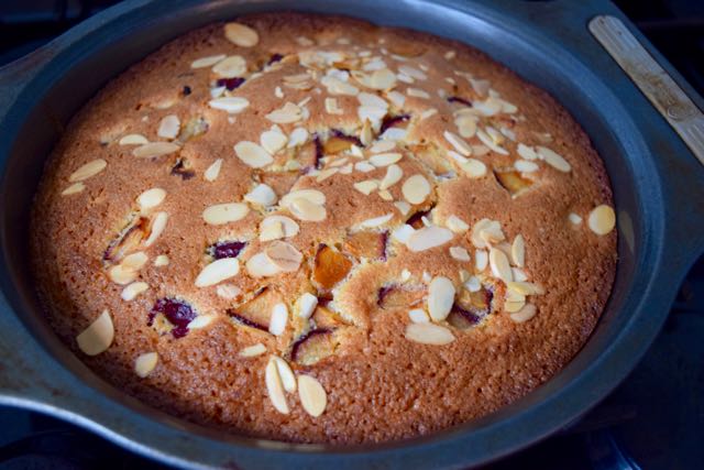 Coconut-almond-cake-recipe-lucyloves-foodblog