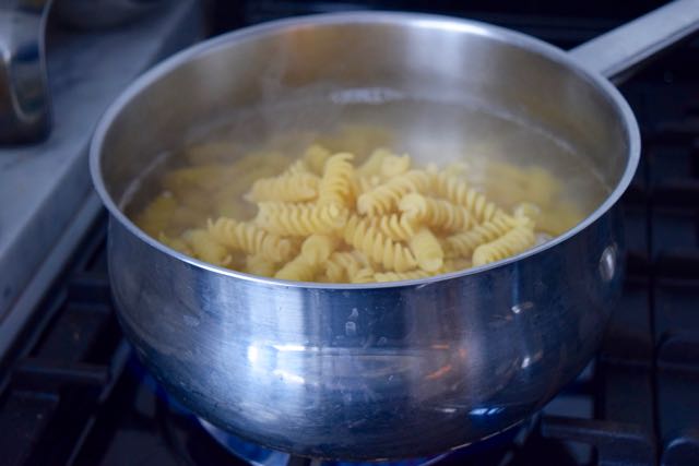 Rag-fusilli-pasta-recipe-lucyloves-foodblog