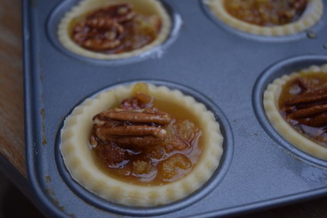 Tiny-treacle-pecan-tarts-recipe-lucyloves-foodblog