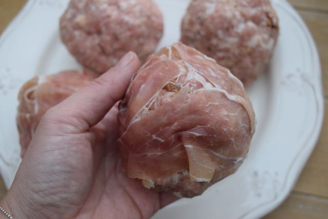 Big-Pork-Prosciutto-meatballs-recipe-lucyloves-foodblog