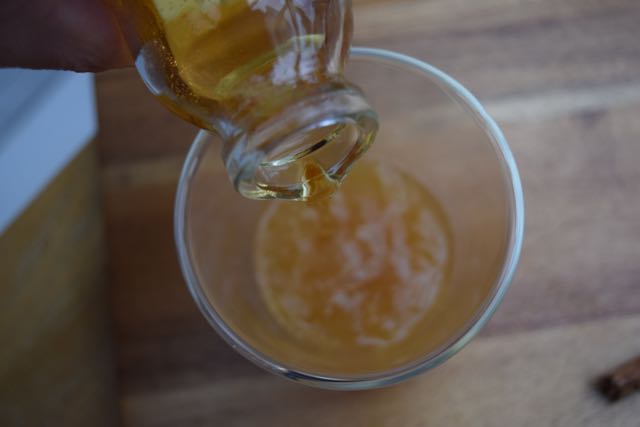 Warm-buttered-rum-recipe-lucyloves-foodblog