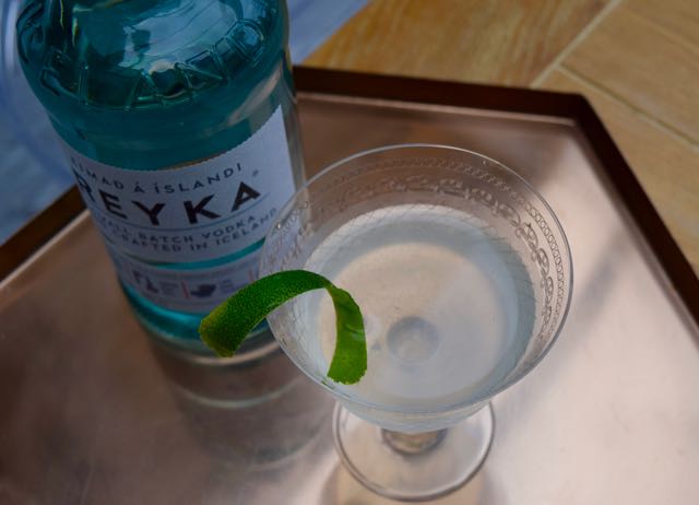 Reyka-vodka-gimlet-recipe-lucyloves-foodblog