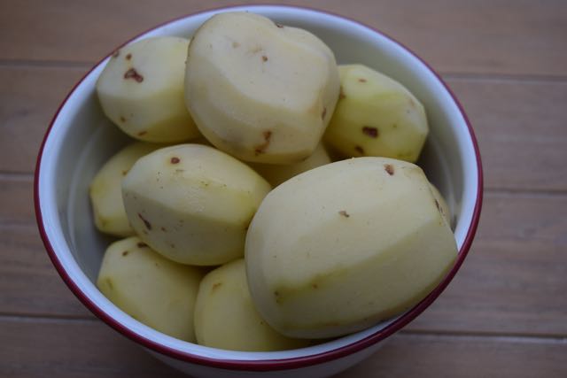 Slow-roast-lamb-layered-potatoes-recipe-lucyloves-foodblog