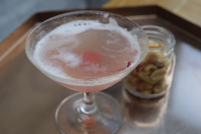 Pink-lady-cocktail-recipe-lucyloves-foodblog