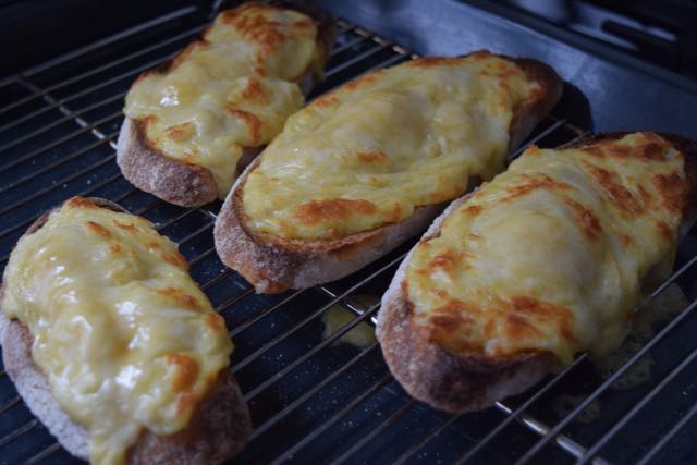 Welsh-rarebit-recipe-lucyloves-foodblog