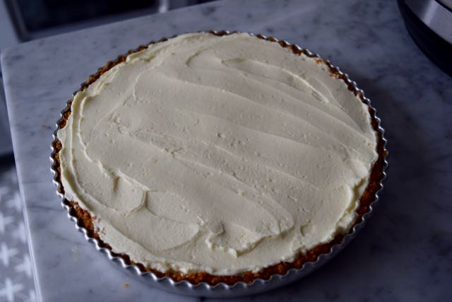 White-chocolate-cheesecake-recipe-lucyloves-foodblog