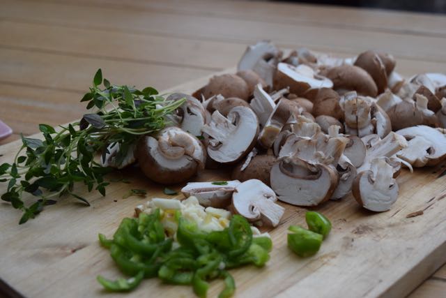 Polenta-chestnut-mushrooms-thyme-recipe-lucyloves-foodblog