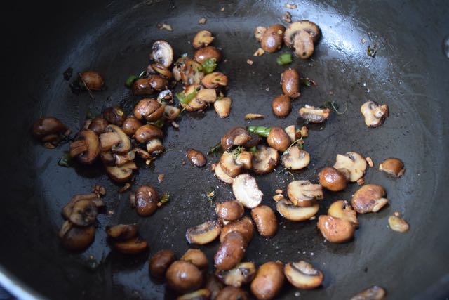 Polenta-chestnut-mushrooms-thyme-recipe-lucyloves-foodblog
