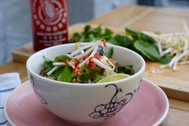 Beef-pho-recipe-lucyloves-foodbllog