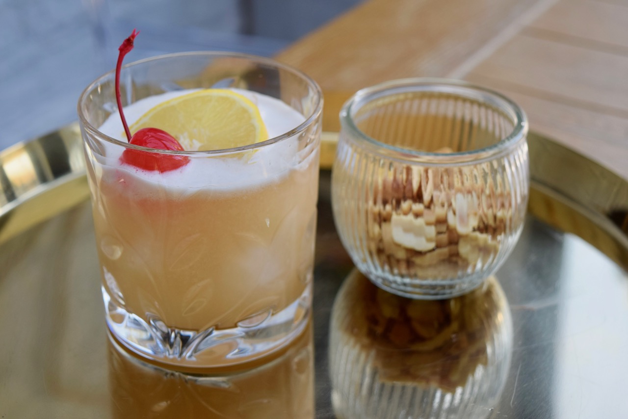 whiskey sour recipe with dewars