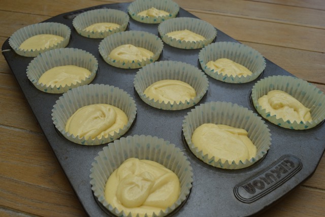 Lemon-elderflower-cupcakes-recipe-lucyloves-foodblog