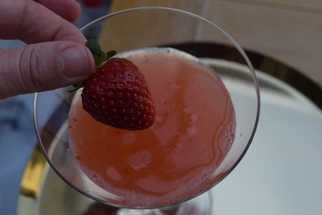 Strawberry-daiquiri-recipe-lucyloves-foodblog