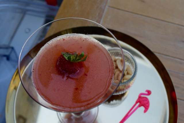 Strawberry-daiquiri-recipe-lucyloves-foodblog