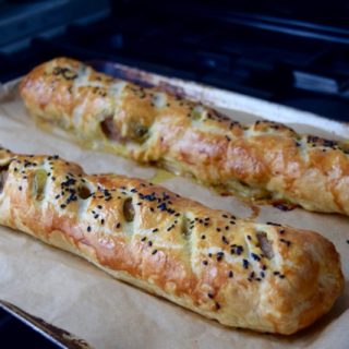 Foot-long-sausage-roll-recipe-lucyloves-foodblog