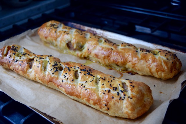 Foot-long-sausage-roll-recipe-lucyloves-foodblog