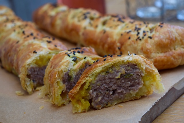 Foot-long-sausage-rolls-recipe-lucyloves-foodblog