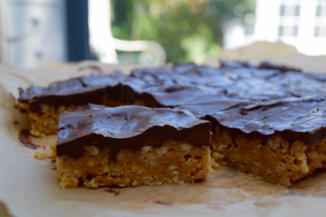 Peanut-chocolate-slice-recipe-lucyloves-foodblog