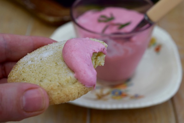 Raspberry-mousse-fresh-mint-shortbread-recipe-lucyloves-foodblog