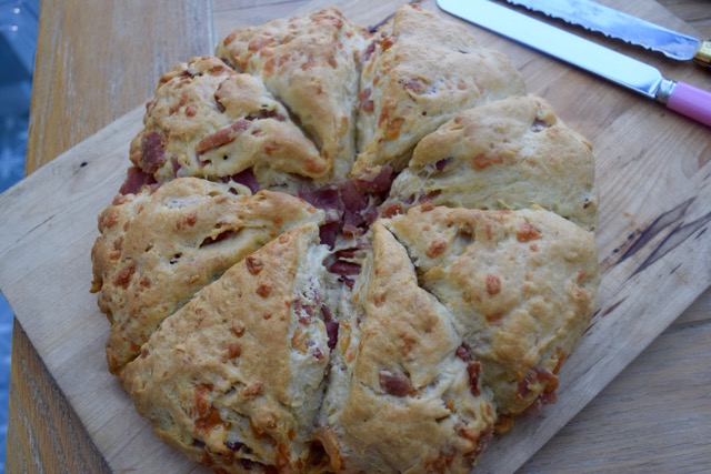 Cheese-bacon-scones-recipe-lucyloves-foodblog