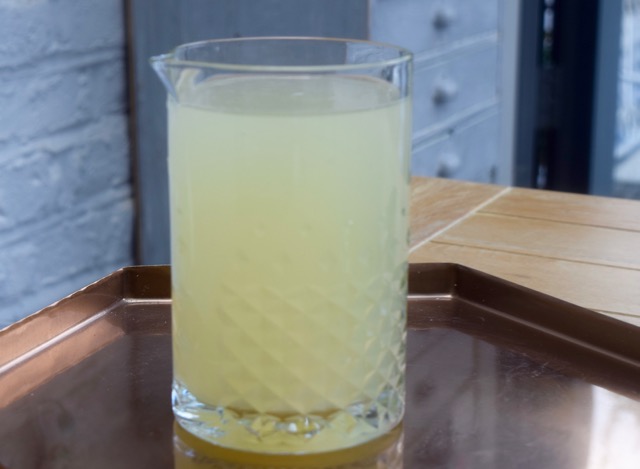 Gin-homemade-lemonade-recipe-lucyloves-foodblog