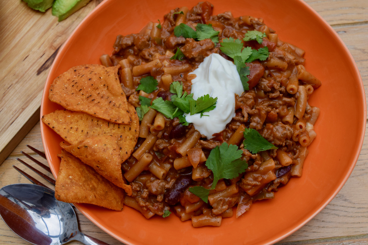 One-pot-chilli-mac-cheese-recipe-lucyloves-foodblog