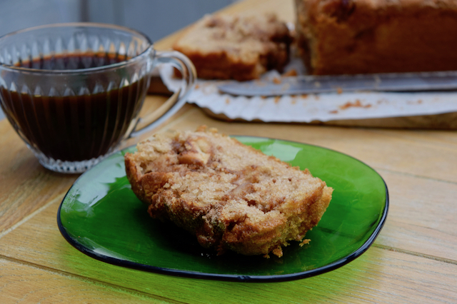 Cinnamon-apple-bread-recipe-lucyloves-foodblog
